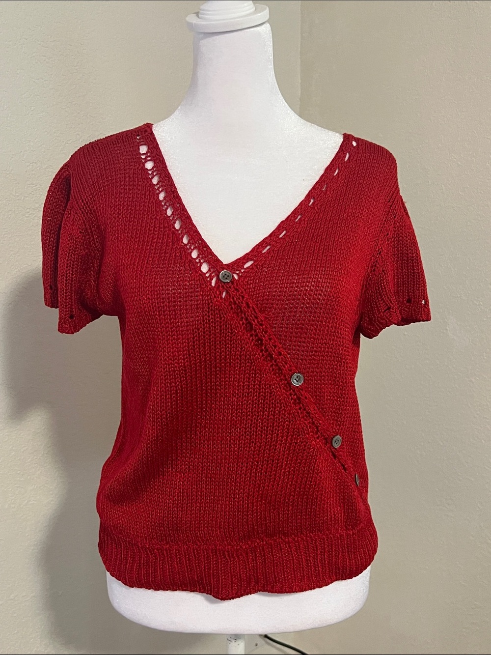 Vintage Red Knit Short-Sleeve V-Neck Sweater with Button Detail